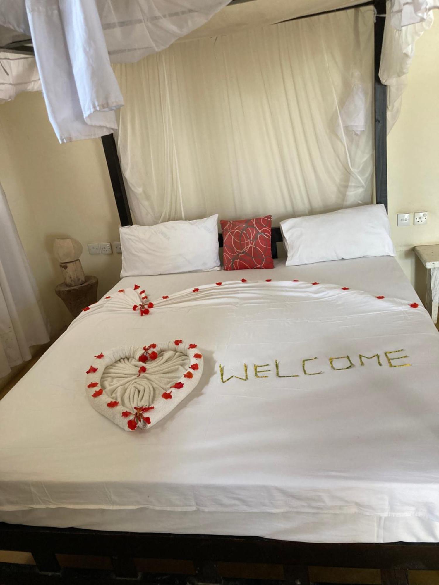 Msafini Hotel 라무 외부 사진